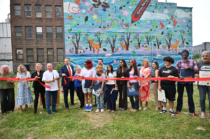"Waves of Love" Community Art Mural Unveiled In Jersey City