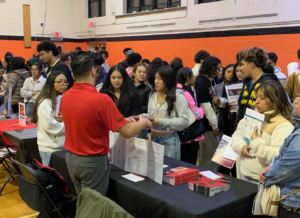 Memorial High School Holds College Fair