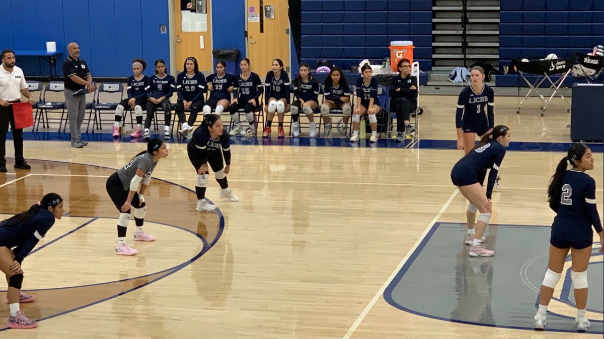 UCHS Girls Volleyball Advances To County Championship
