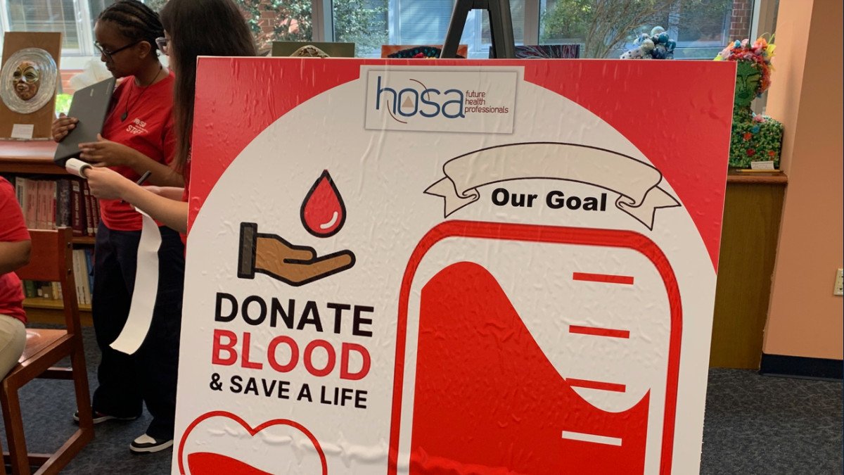 UCHS HOSA Club Sponsors Blood Drive